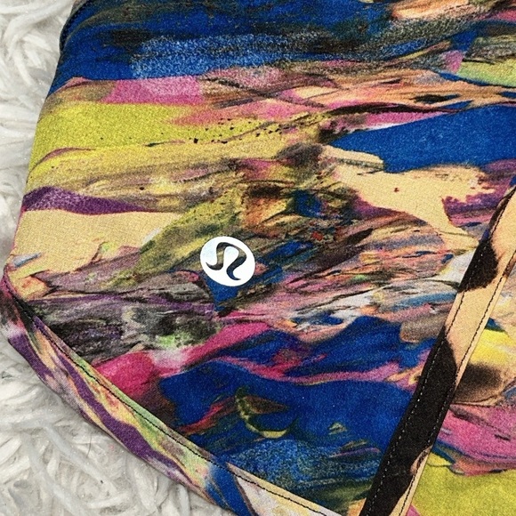 Lululemon Tracker Short V *4" Catalyst Multi - Picture 5 of 7